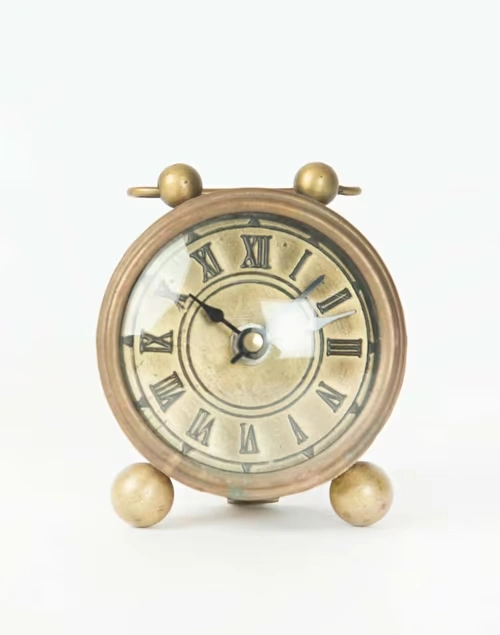 Rewang Table Clock