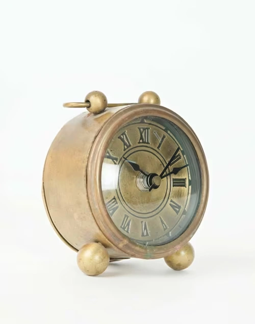 Rewang Table Clock