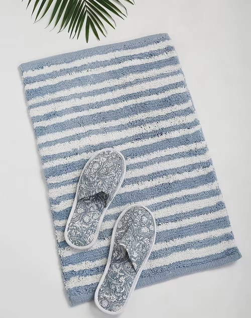 Light Blue Pranay Cotton Bathmat