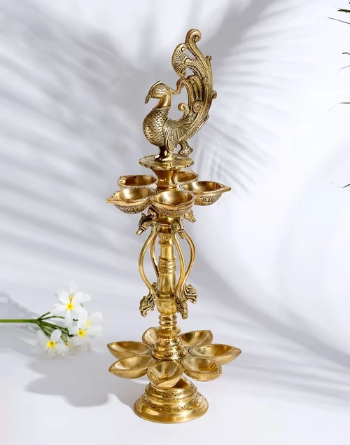 Brass Mehnoor Casted Bird Oil Lamp