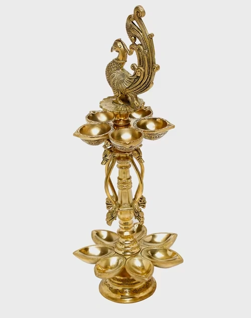 Brass Mehnoor Casted Bird Oil Lamp 4 Brass Mehnoor Casted Bird Oil Lamp