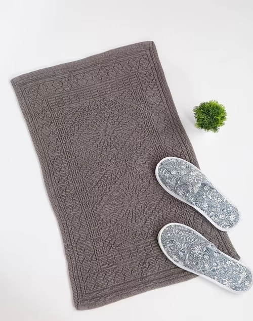 Aqib Cotton Woven Bathmat