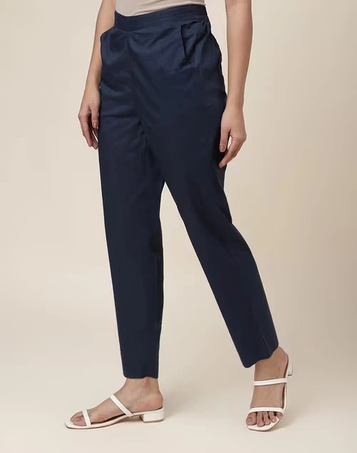 Blue Cotton Ankle Length Casual Tapered Pant