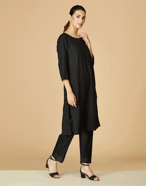 Black Cotton Silk Ankle Length Ijar Pant