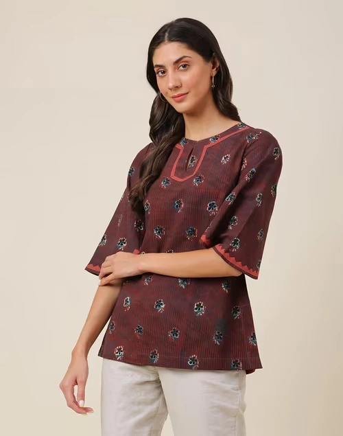 Red Cotton Printed Slim Fit Short Kurta