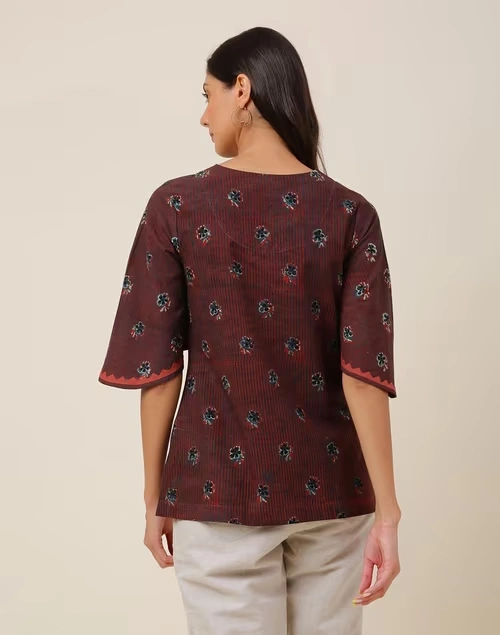 Red Cotton Printed Slim Fit Short Kurta 4 Red Cotton Printed Slim Fit Short Kurta