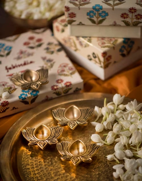 Brass Mivaan Lotus Diya Gift Set 3 Brass Mivaan Lotus Diya Gift Set
