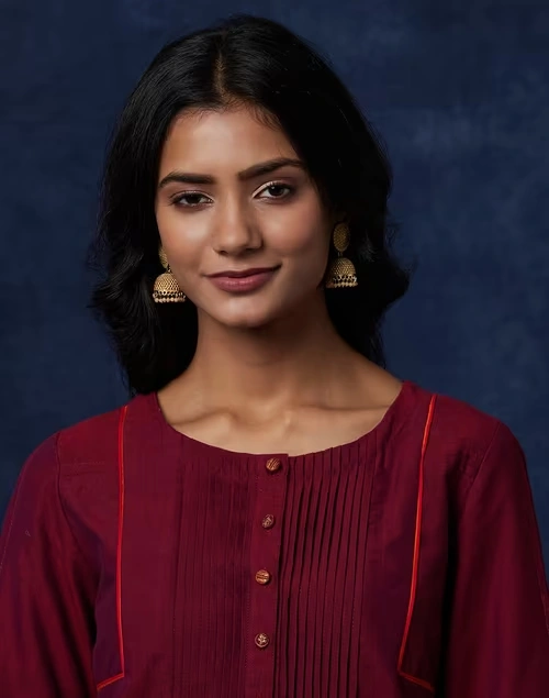 Cotton Pintuck Details Long Kurta 3 Cotton Pintuck Details Long Kurta