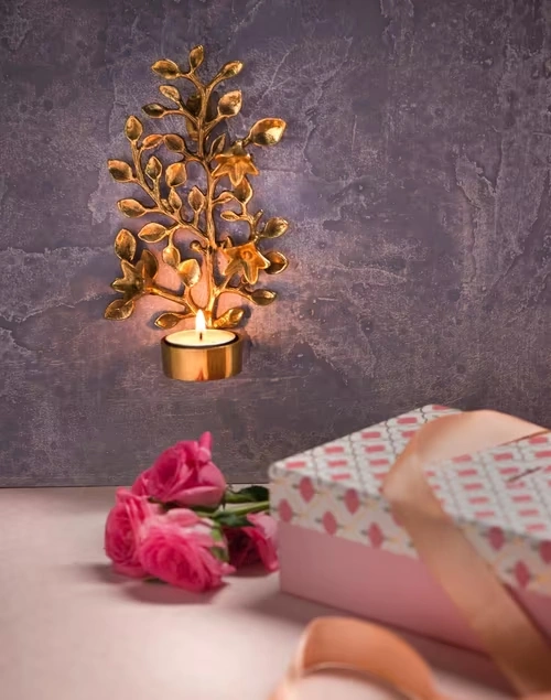 Brass Metal Suvarn Wall T-lite Holder