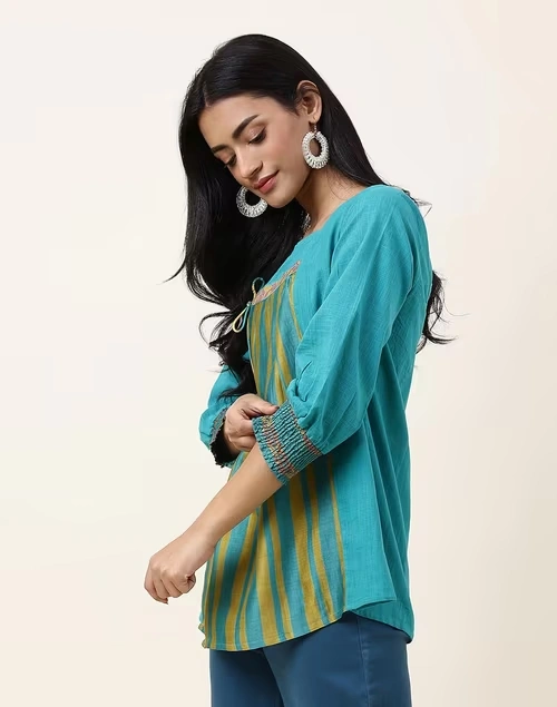 NUIndian Turquoise Cotton Printed Slim Fit Short Kurta