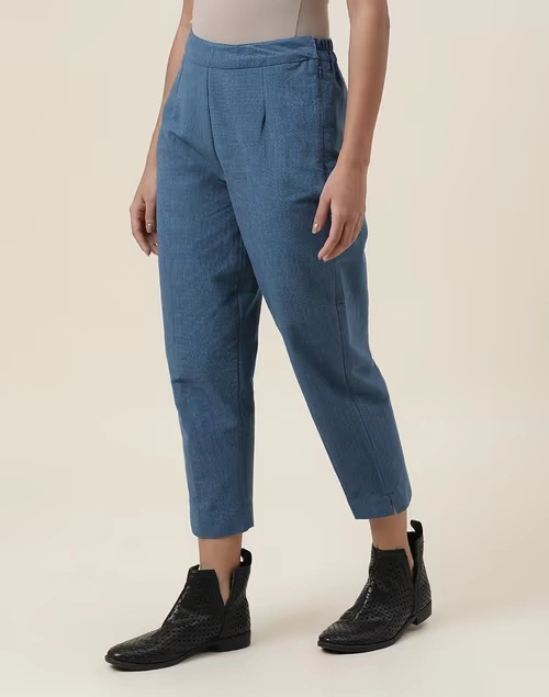Blue Cotton Slim Fit Casual Cropped Pant