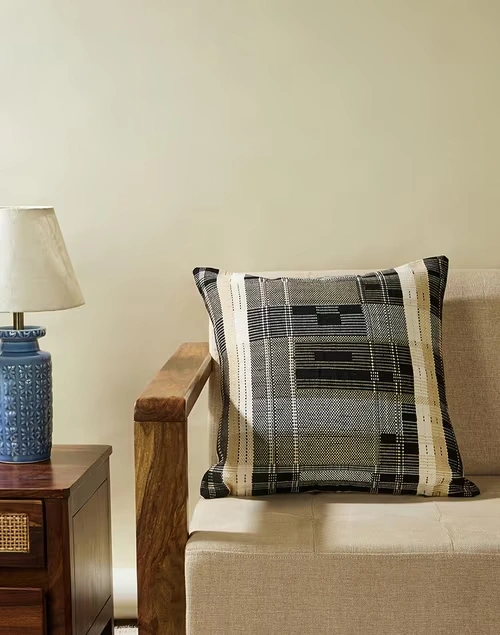 Black Naga Cushion Cover Design 1