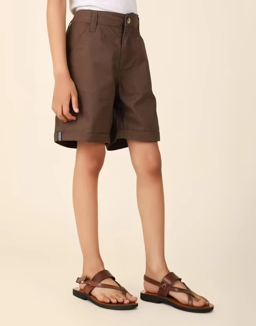 Green Cotton Shorts With Horn Button 3 Green Cotton Shorts With Horn Button