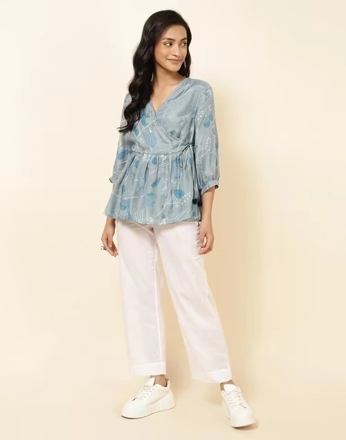 NUIndian Grey Rayon Blend Printed Short Kurta