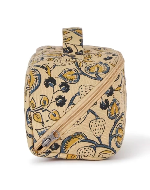 Navya Cotton Toiletery Bag 4 Navya Cotton Toiletery Bag