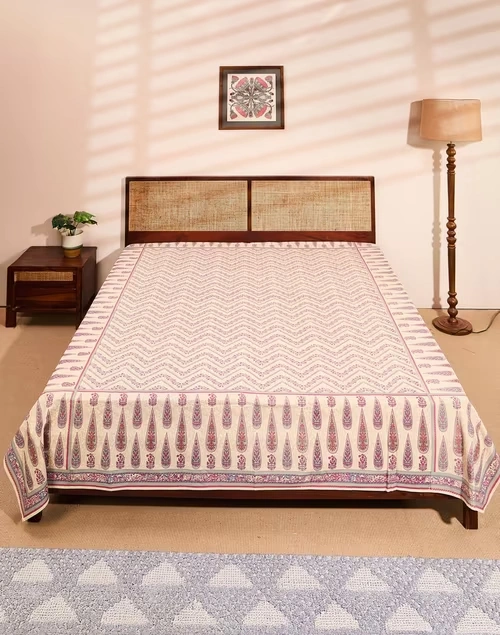 Pink Cotton Printed Noor Bed Cover- Double
