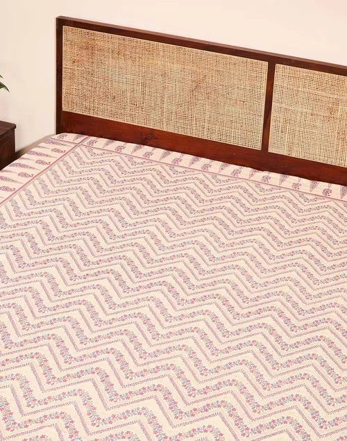 Pink Cotton Printed Noor Bed Cover- Double